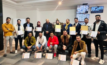 قسم القانون - تكريم الطلاب المشاركين فى ورشة المقارنة المبنية على انجاز العدالة الانتقالية 